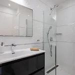 Kiraly 44 Luxury With Free Parking Apartmán