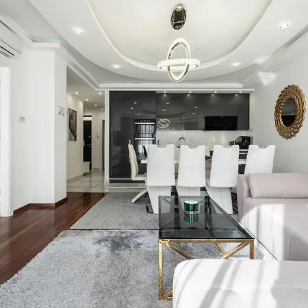 Kiraly 44 Luxury With Free Parking Apartment *