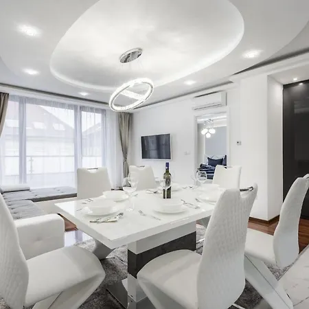 Apartment Kiraly 44 Luxury With Free Parking Budapest