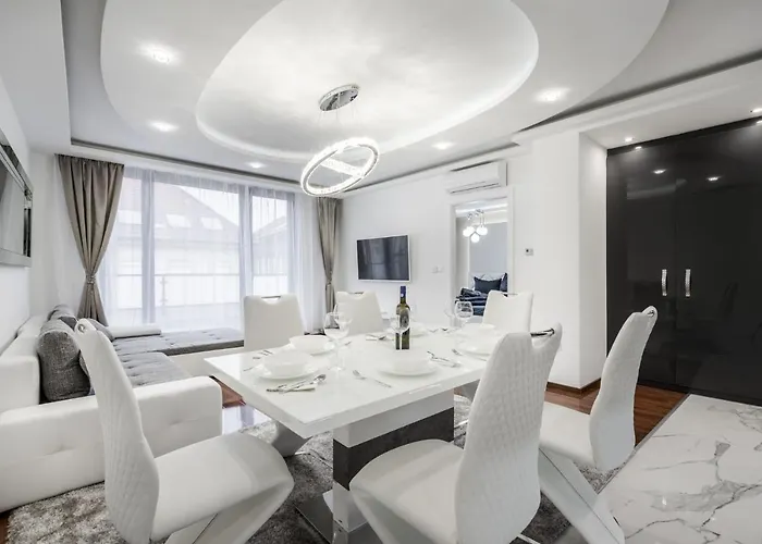 Apartament Kiraly 44 Luxury With Free Parking Budapesta