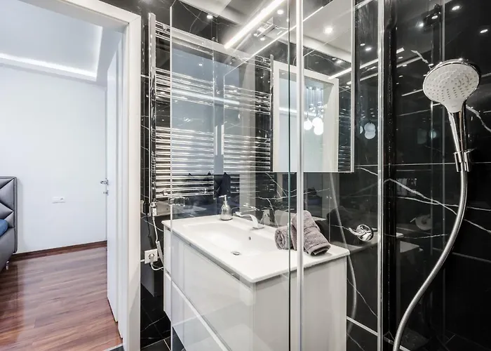 Kiraly 44 Luxury With Free Parking Apartament